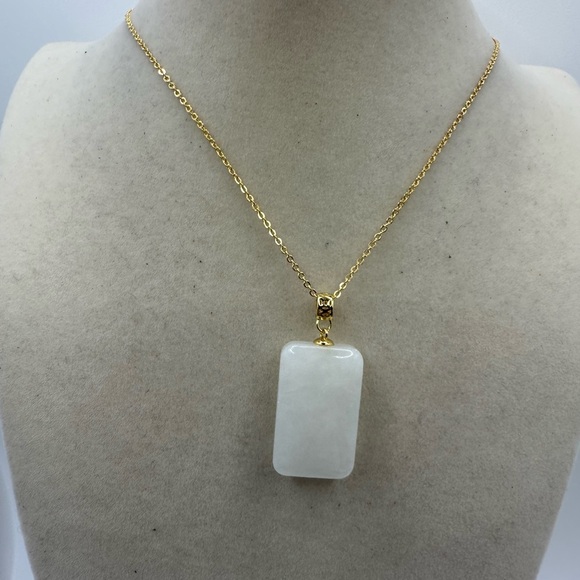 White Jade Rectangle Pendant Necklace on Chain - Picture 3 of 5
